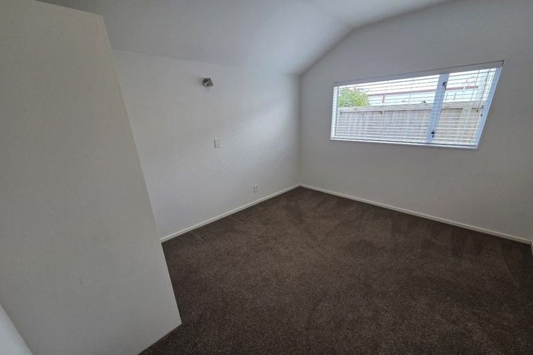 Photo of property in 2/15 Walton Street, Sydenham, Christchurch, 8023