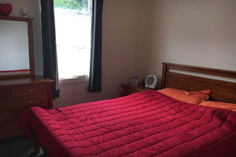 Photo of property in 379b Ohiro Road, Brooklyn, Wellington, 6021