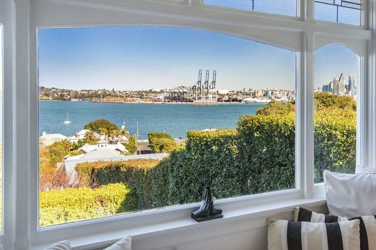 Photo of property in 41 Calliope Road, Devonport, Auckland, 0624