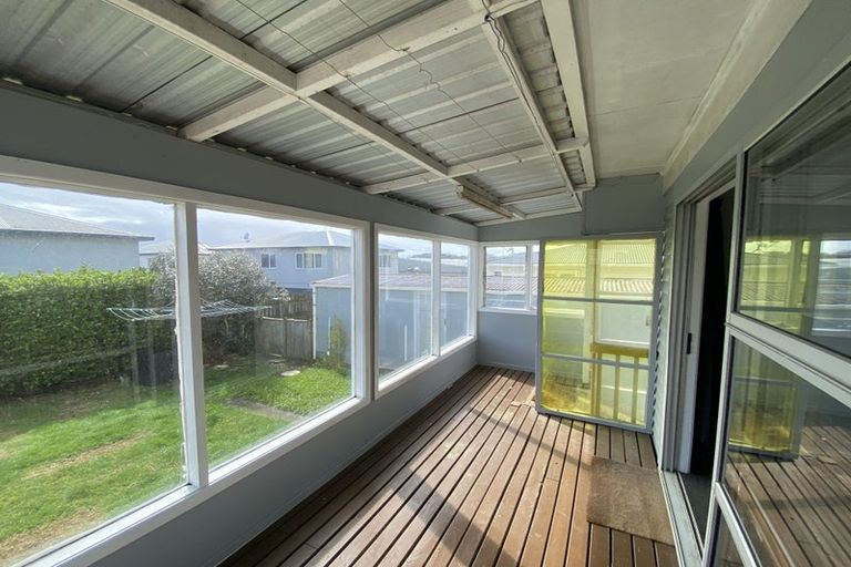 Photo of property in 25 Lawrie Avenue, Pukekohe, 2120