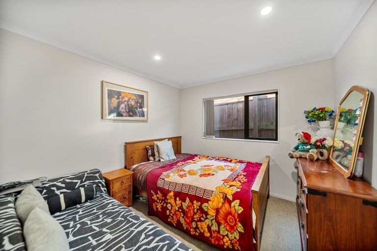 Photo of property in 116e Great South Road, Manurewa, Auckland, 2102