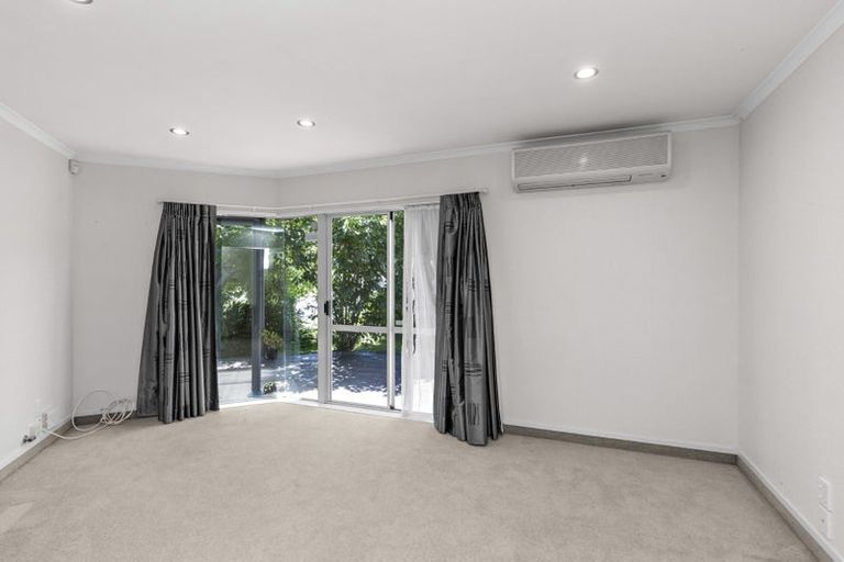 Photo of property in 3 Tironui Terrace, Western Heights, Hamilton, 3200