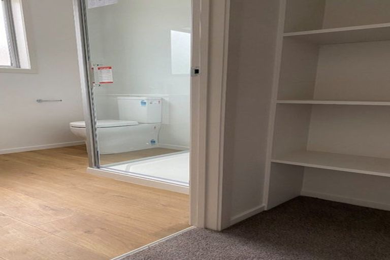 Photo of property in 33a O'dowd Road, Taradale, Napier, 4112