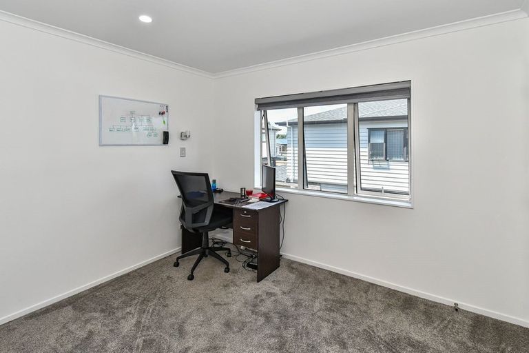 Photo of property in 40b Alma Crescent, Papakura, 2110