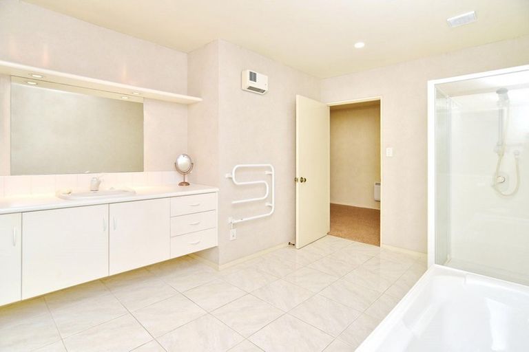 Photo of property in 13 Grange View, Woodend, 7610