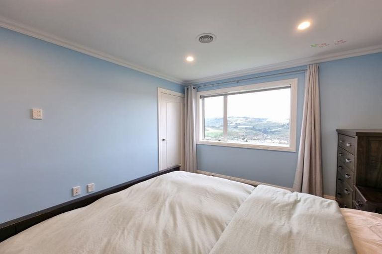 Photo of property in 25 Sandybrow, Churton Park, Wellington, 6037