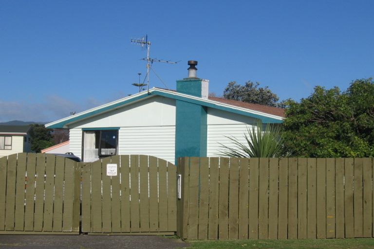 Photo of property in 44 Percival Road, Paraparaumu Beach, Paraparaumu, 5032