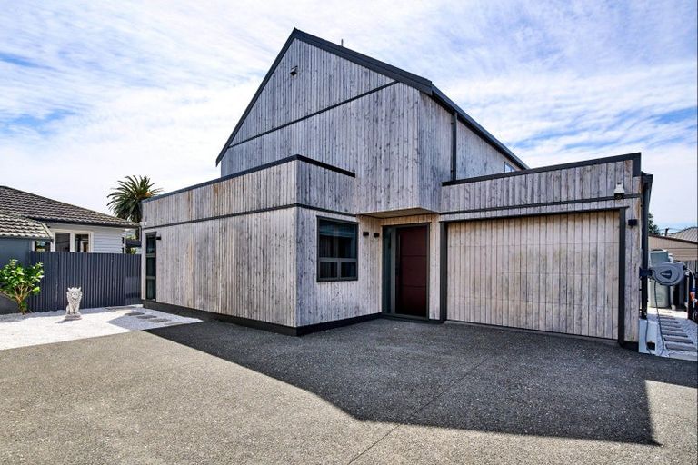 Photo of property in 17a Trinity Avenue, Epuni, Lower Hutt, 5011