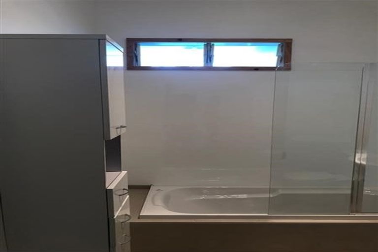 Photo of property in 4a Shanly Street, Waipawa, 4210