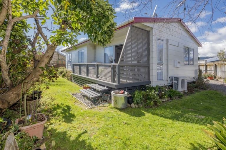 Photo of property in 41 Green Avenue, Levin, 5510