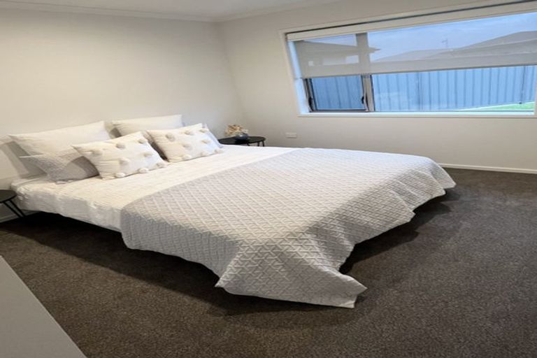 Photo of property in 8 Benmore Place, Poraiti, Napier, 4112