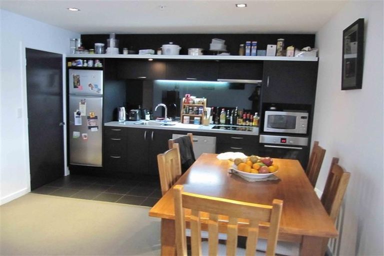 Photo of property in 4a/1 Hanson Street, Mount Cook, Wellington, 6021