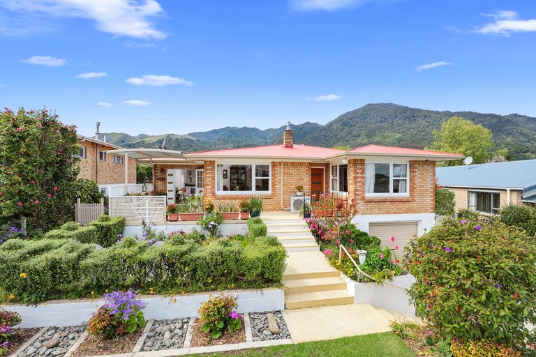 Photo of property in 124 Centennial Avenue, Te Aroha, 3320