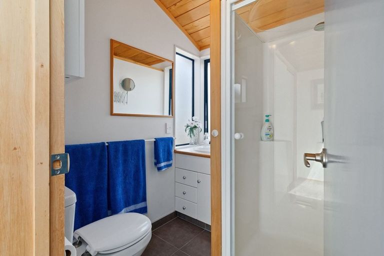 Photo of property in 24 Champion Place, Pauanui, Hikuai, 3579