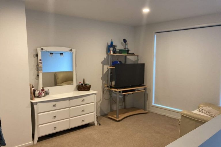 Photo of property in 17 Owens Place, Mount Maunganui, 3116