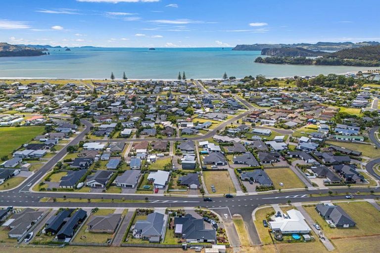 Photo of property in 144 Kupe Drive, Whitianga, 3510