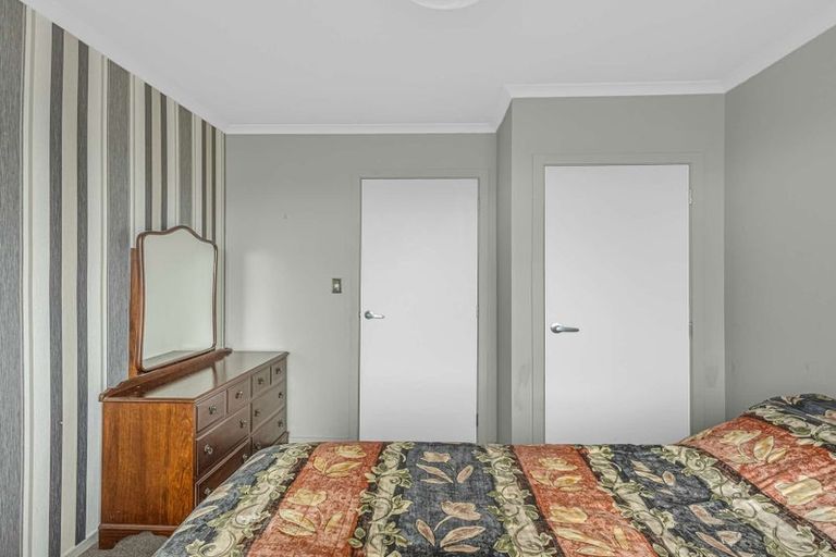 Photo of property in 6 Porritt Place, Waipukurau, 4200