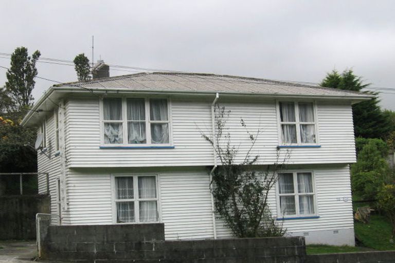 Photo of property in 50 Bird Grove, Stokes Valley, Lower Hutt, 5019