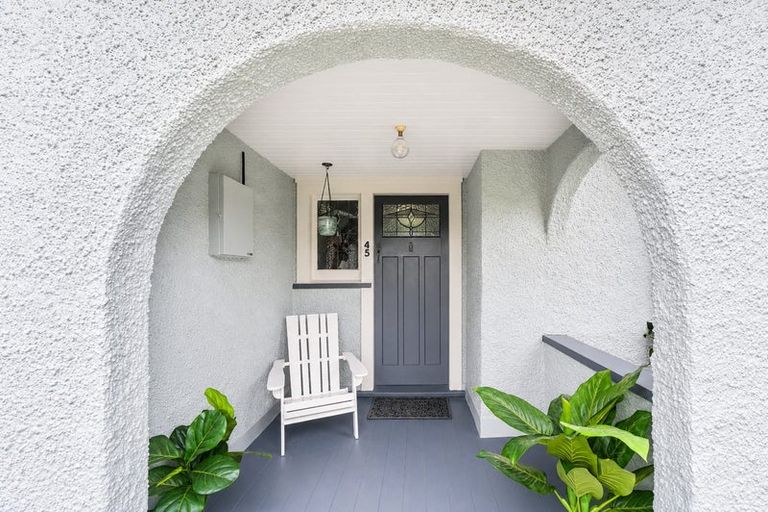 Photo of property in 45 Miro Street, Takaro, Palmerston North, 4410