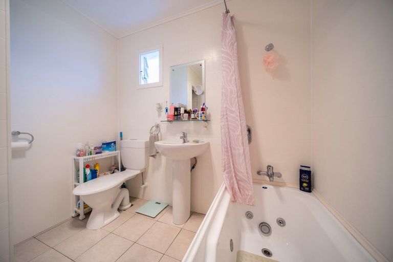 Photo of property in 49a Quintin Drive, Te Anau, 9600