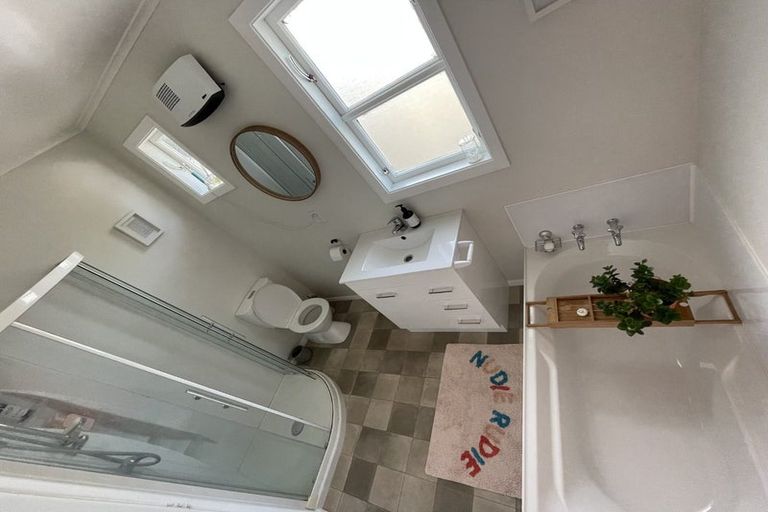 Photo of property in 208 Belvedere Road, Carterton, 5713