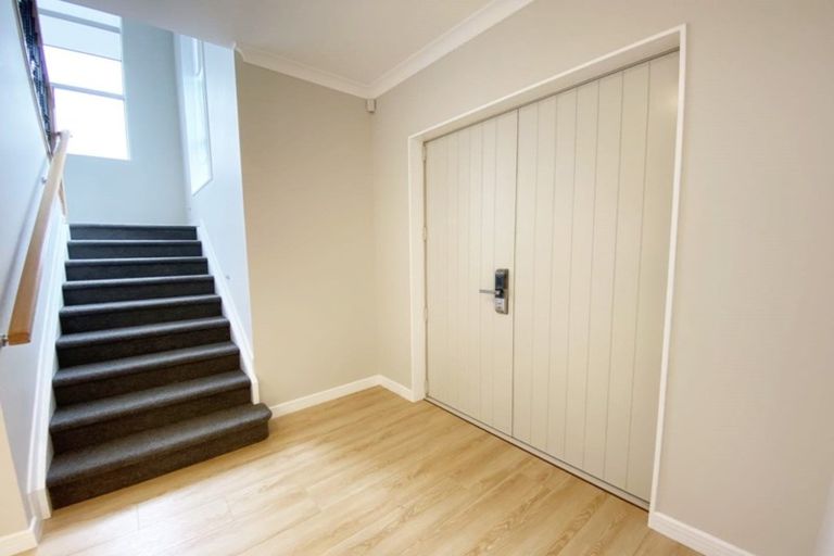 Photo of property in 1 Piccolo Court, Kumeu, 0810