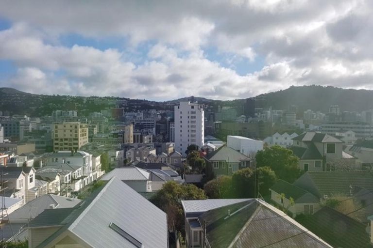 Photo of property in Nissen Court, 11c Hawker Street, Mount Victoria, Wellington, 6011