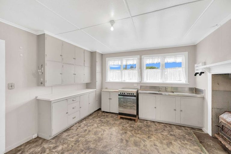 Photo of property in 20 Essex Crescent, Whakatu, Hastings, 4102