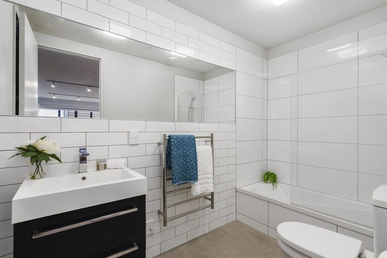 Photo of property in Detroit Apartments, 104/181u Tasman Street, Mount Cook, Wellington, 6021