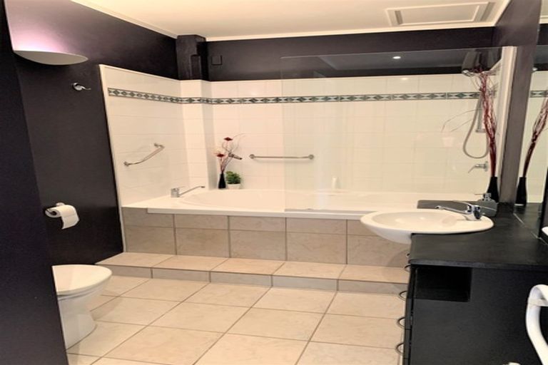 Photo of property in 12/37u Majoribanks Street, Mount Victoria, Wellington, 6011