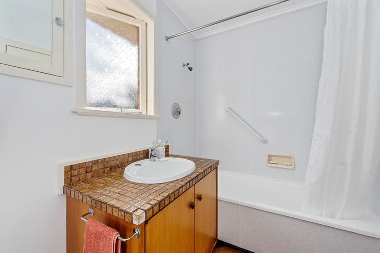 Photo of property in 79 Aurora Terrace, Hillcrest, Hamilton, 3216