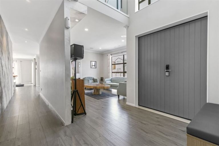 Photo of property in 4 Drumconnell Drive, Flat Bush, Auckland, 2019