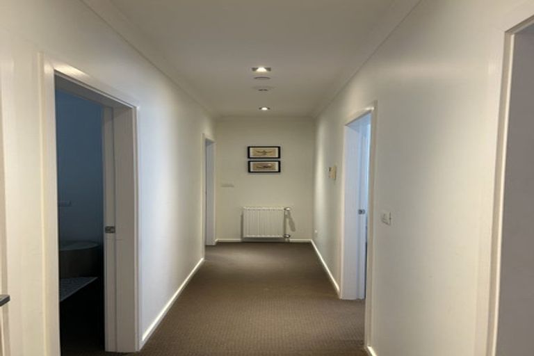 Photo of property in 12a Glenmore Street, Thorndon, Wellington, 6011