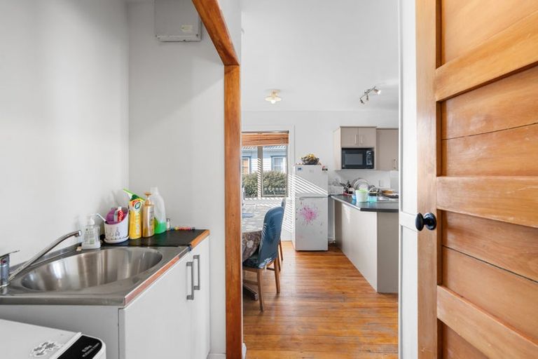 Photo of property in 11 Christian Street, Bryndwr, Christchurch, 8053