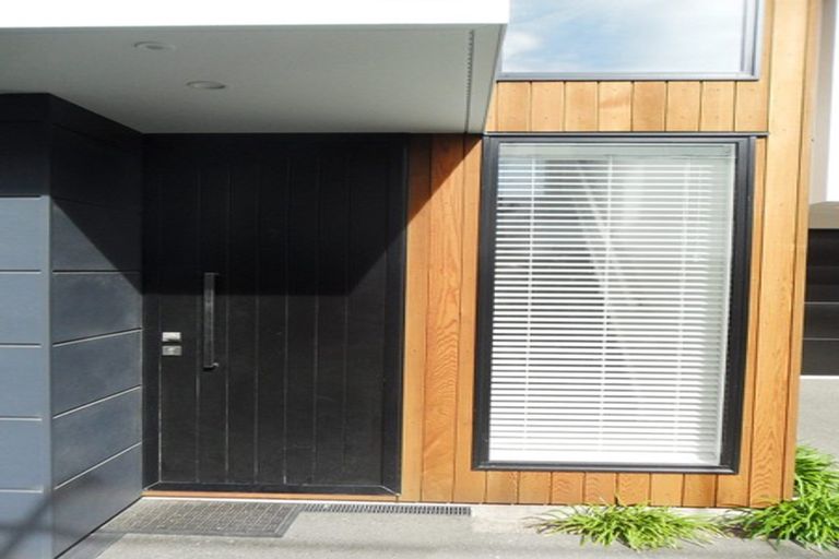 Photo of property in 2/45 Maxwell Street, Riccarton, Christchurch, 8041