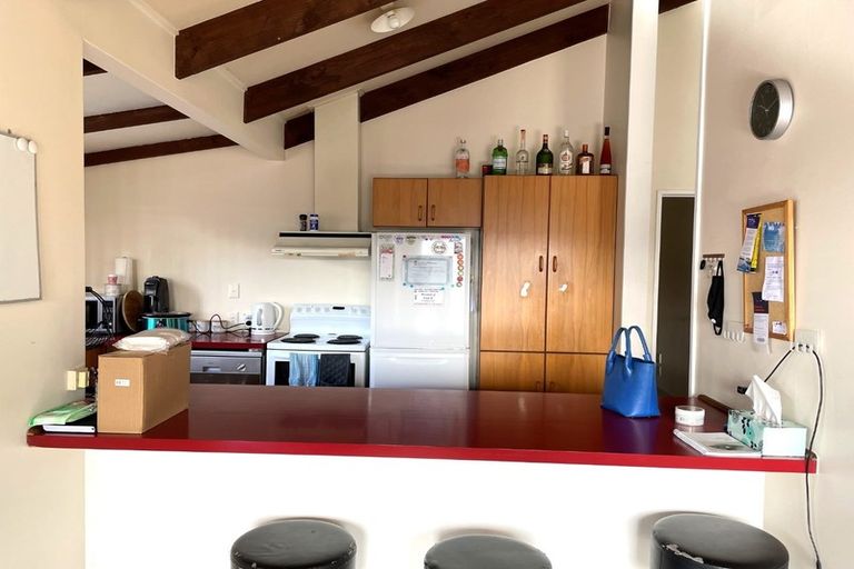 Photo of property in 15a Jeffares Place, Taradale, Napier, 4112