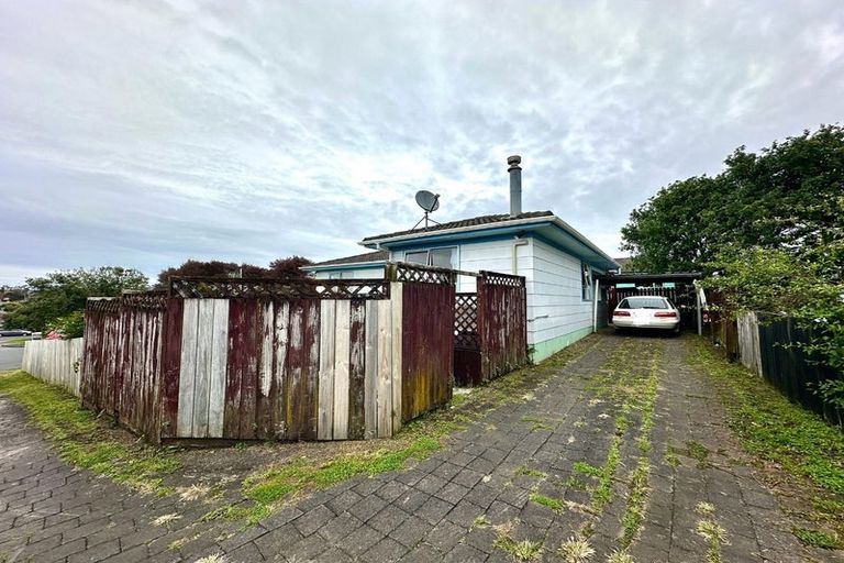 Photo of property in 1/14 Dalmatia Place, Henderson, Auckland, 0612