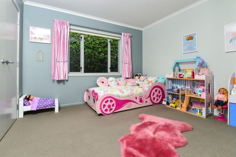 Photo of property in 64 Palliser Drive, Huntington, Hamilton, 3210