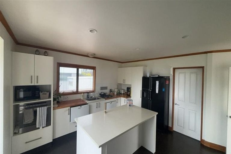 Photo of property in 44b Victoria Road, New Plymouth, 4310