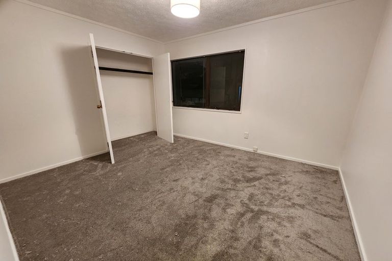 Photo of property in 75 Meadowvale Rise, Titirangi, Auckland, 0604
