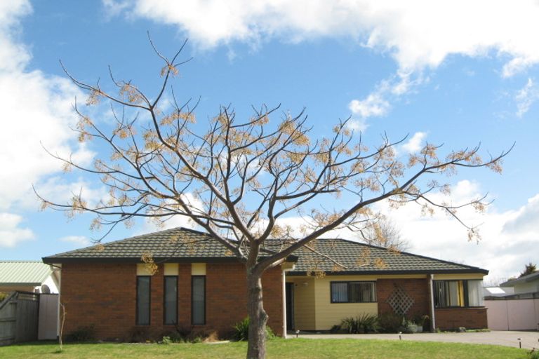 Photo of property in 7 Edgewater Grove, Whakatane, 3120