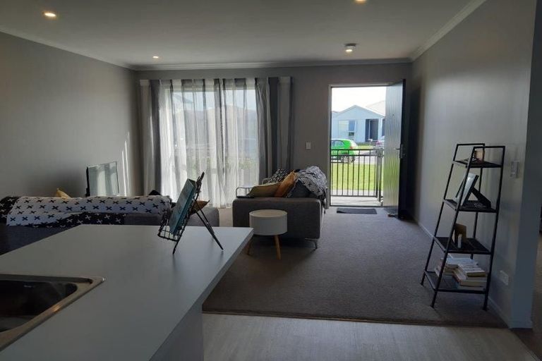 Photo of property in 7 William Dawson Crescent, Wigram, Christchurch, 8025