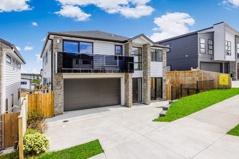Photo of property in 27 Hauhake Road, Flat Bush, Auckland, 2019