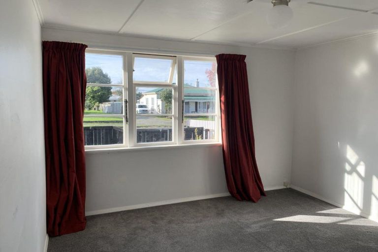 Photo of property in 26 Bell Street, Marton, 4710