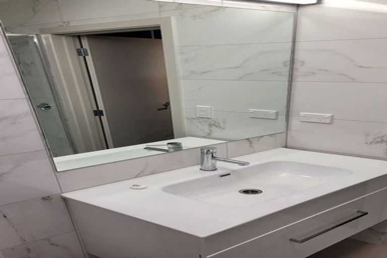 Photo of property in Martin Square Apartments, 102/20 Martin Square, Te Aro, Wellington, 6011