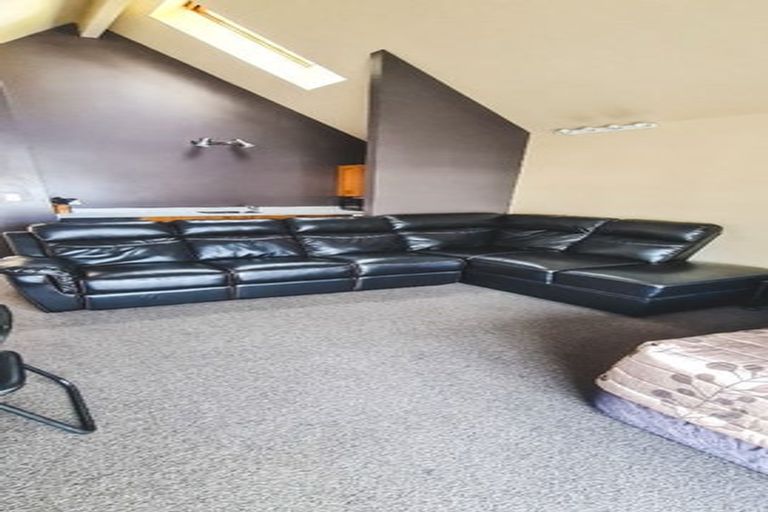 Photo of property in 665 Pioneer Highway, Highbury, Palmerston North, 4412