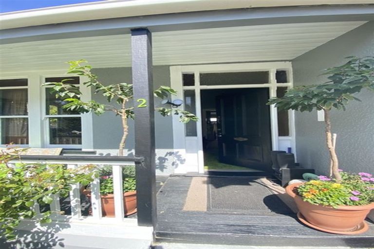 Photo of property in 2 Edward Avenue, Edgeware, Christchurch, 8013