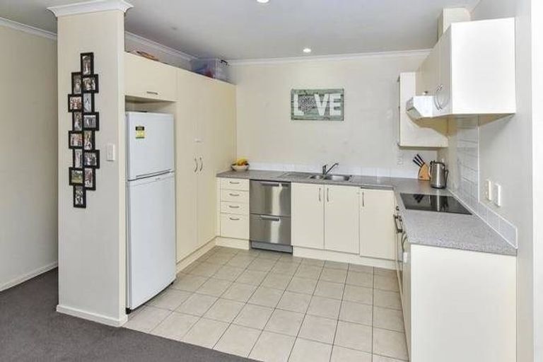 Photo of property in 64 Kaiwaka Road, Waiuku, 2123