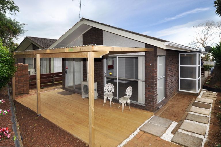 Photo of property in 3/51 Landscape Road, Papatoetoe, Auckland, 2025