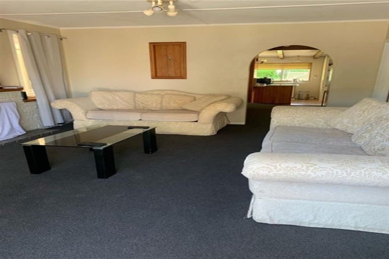 Photo of property in 12 Ruahine Street, Paraparaumu, 5032